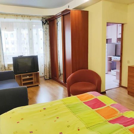 Apartment On Peremogy Square كييف المظهر الخارجي الصورة