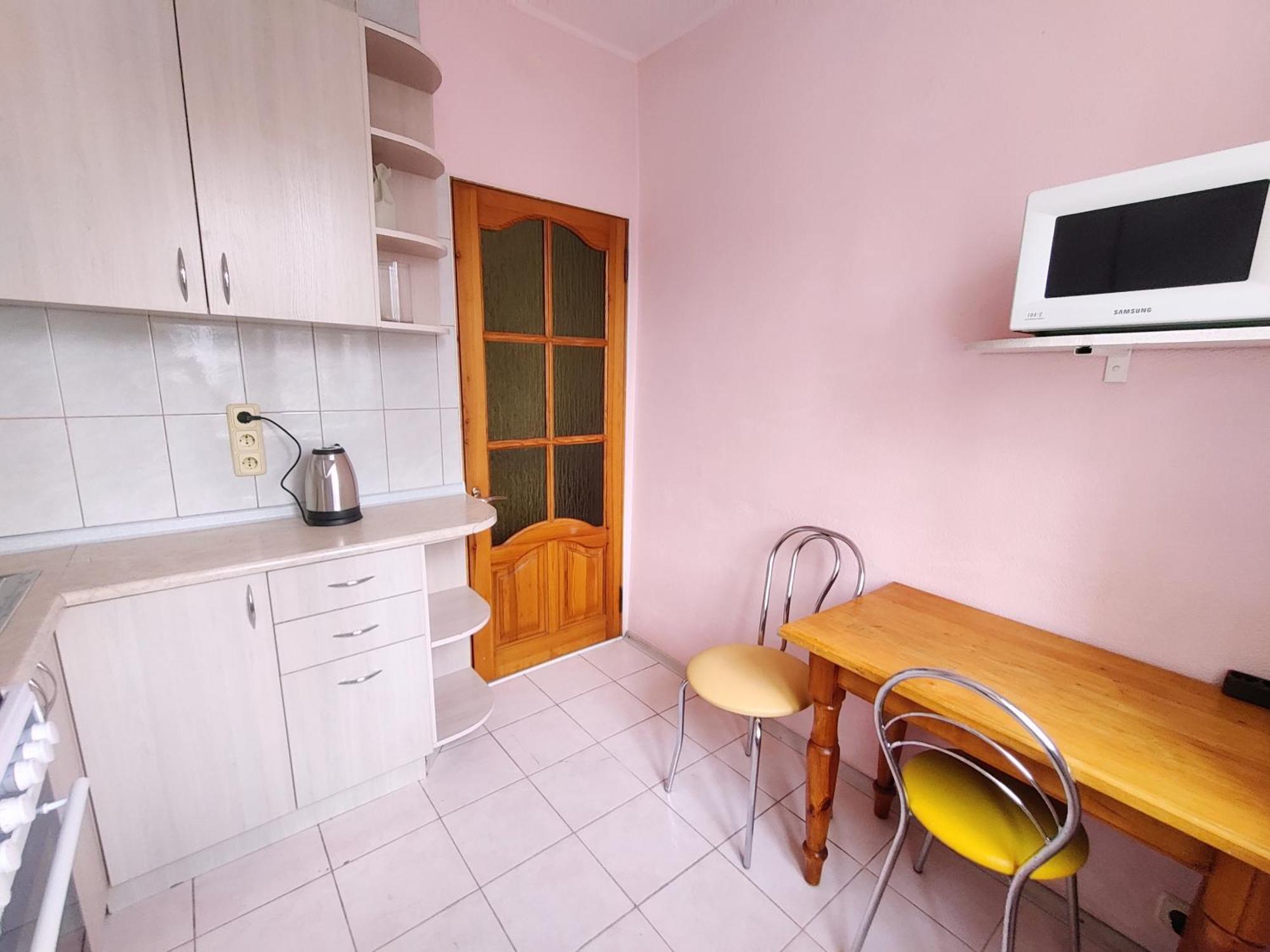 Apartment On Peremogy Square كييف المظهر الخارجي الصورة